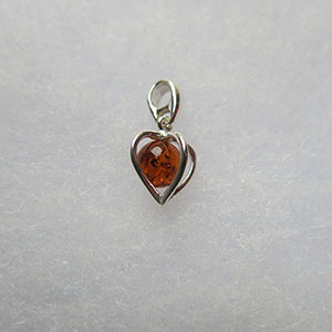 Pendentif coeur en cage  - bijou ambre et argent